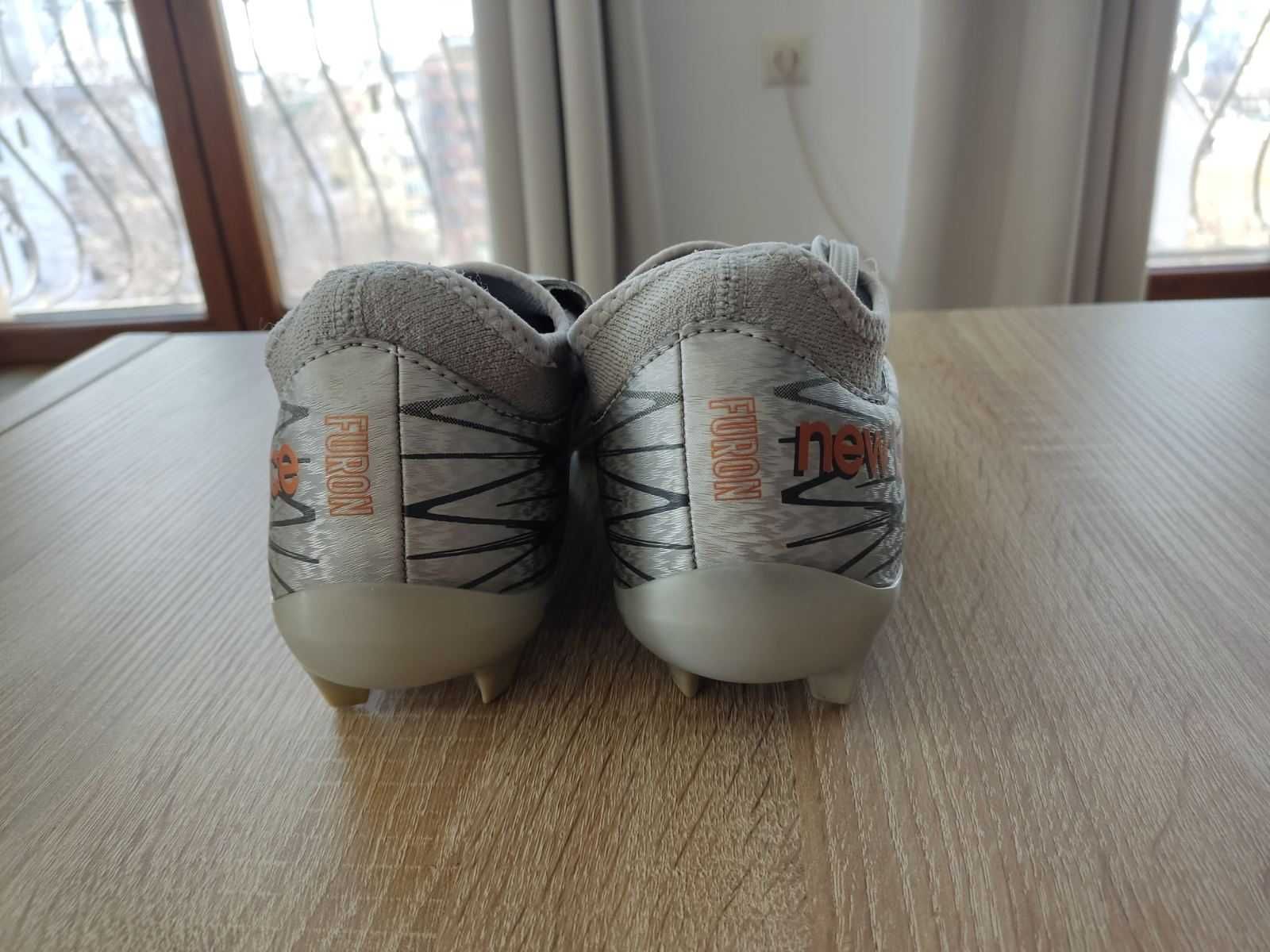 Бутонки New Balance