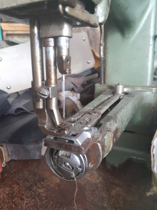 Глава за шевна машина Adler