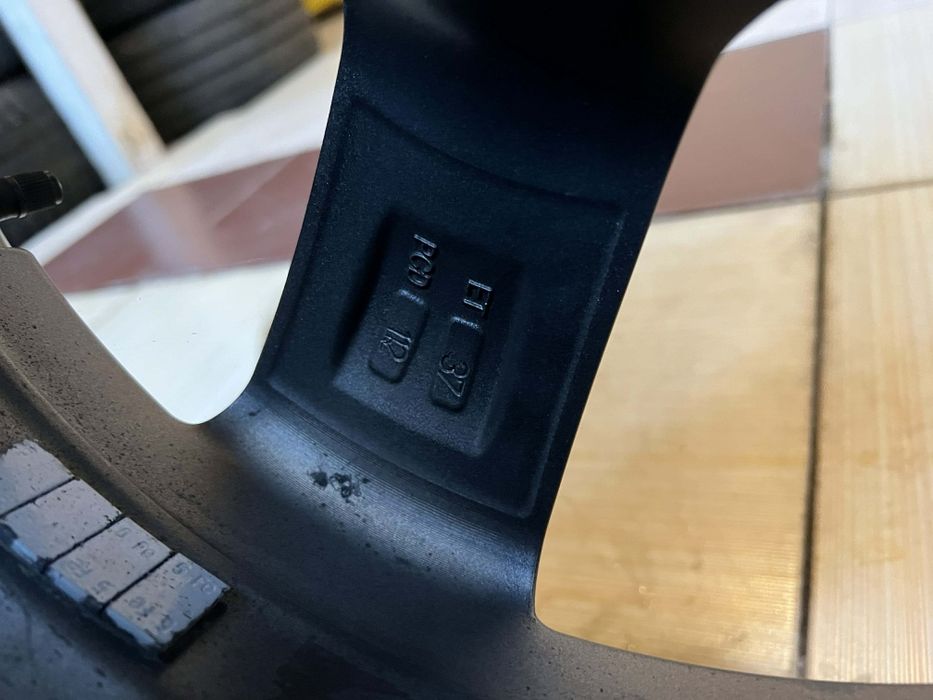 Vând jante auto !!!