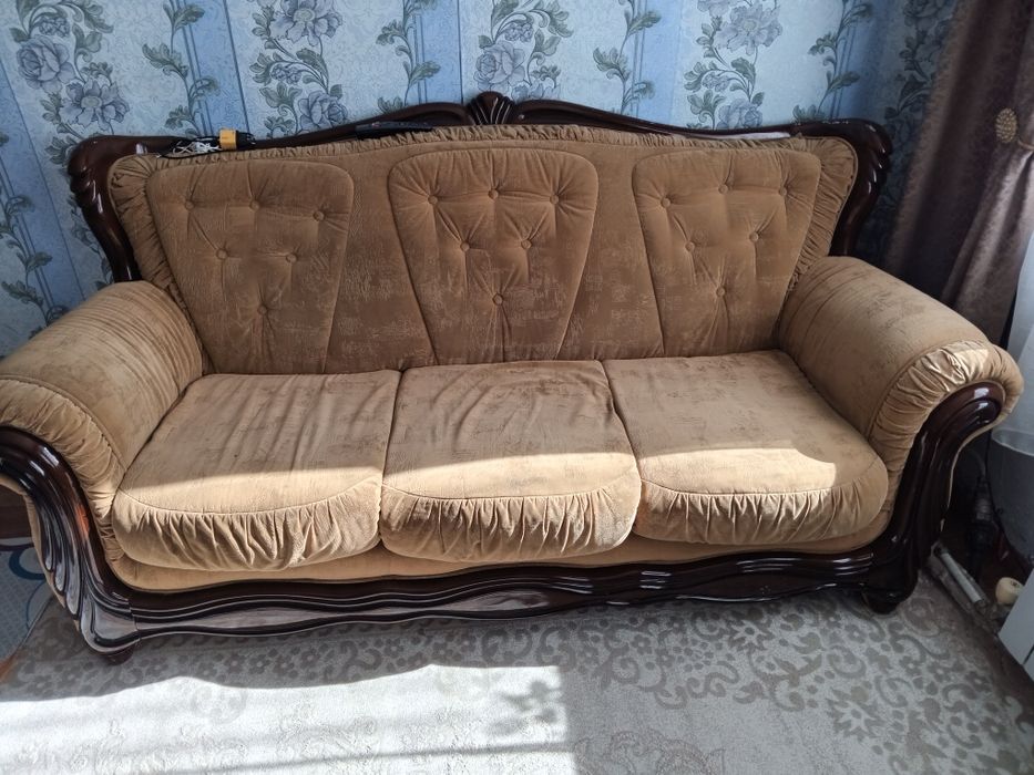 Продам диван кресло 3*1