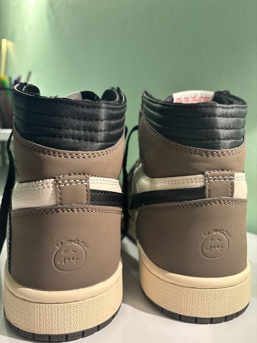 Jordan 1 High x Travis Scott