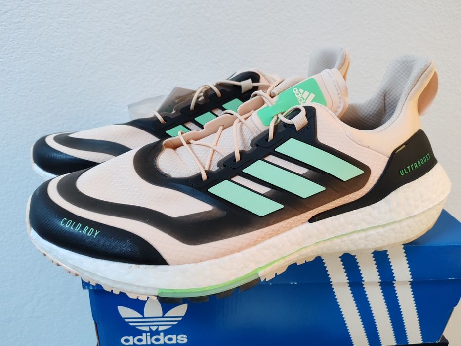 Vind Adidași 45 46  model nou