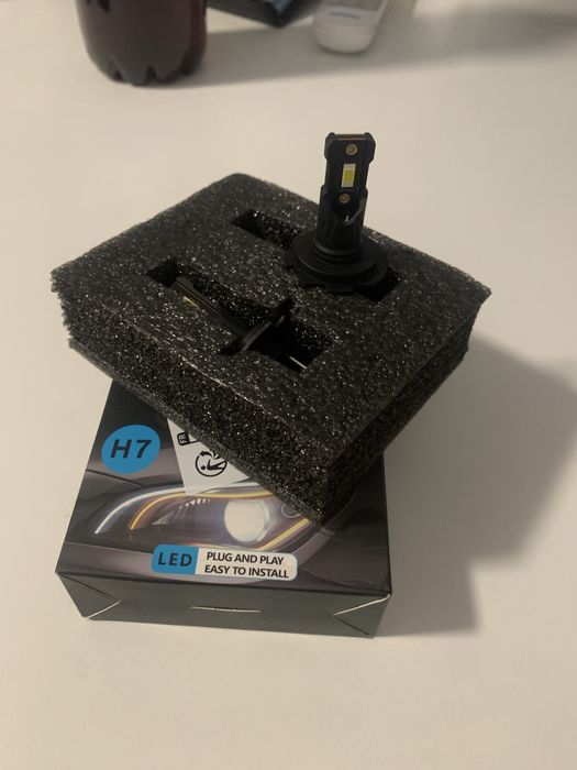 Becuri LED H7 22000lm 6000K Canbus Lumină Albă Premium Sigilat