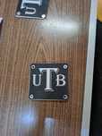 Vând Emblemă UTB