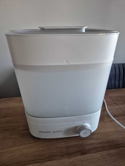 Стерилизатор Philips Avent с функция сушене