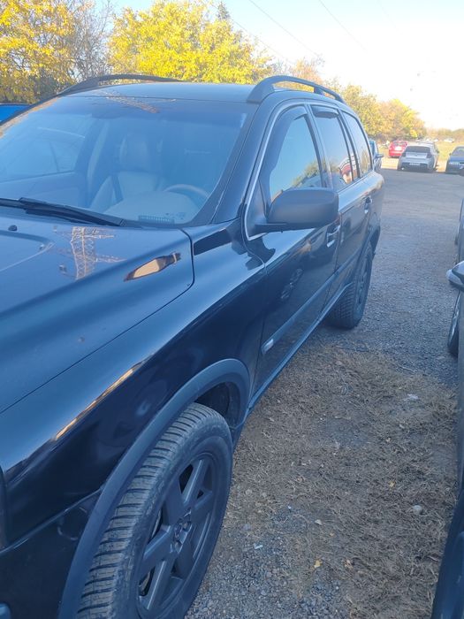 Vând/ Schimb  Volvo xc90 2.5t