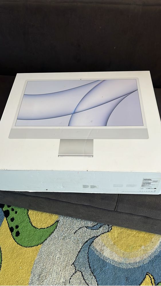Продам компьютер iMac 24-inch б/у в отличном  клавиатура беспроводная