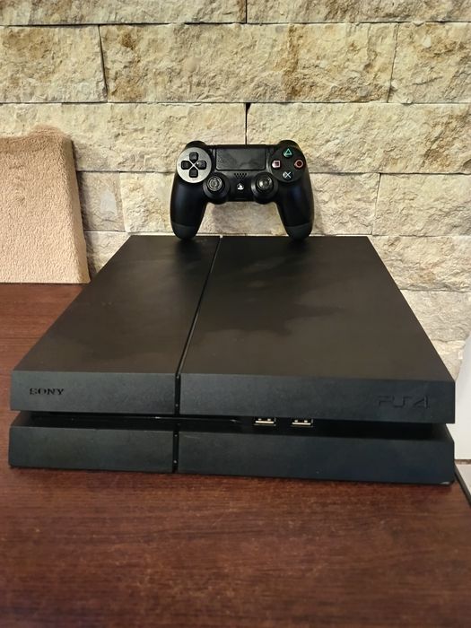 PS4/Playstation 4 Phat 500GB HDD cu peste 20 jocuri+GTA 5+1 Controller