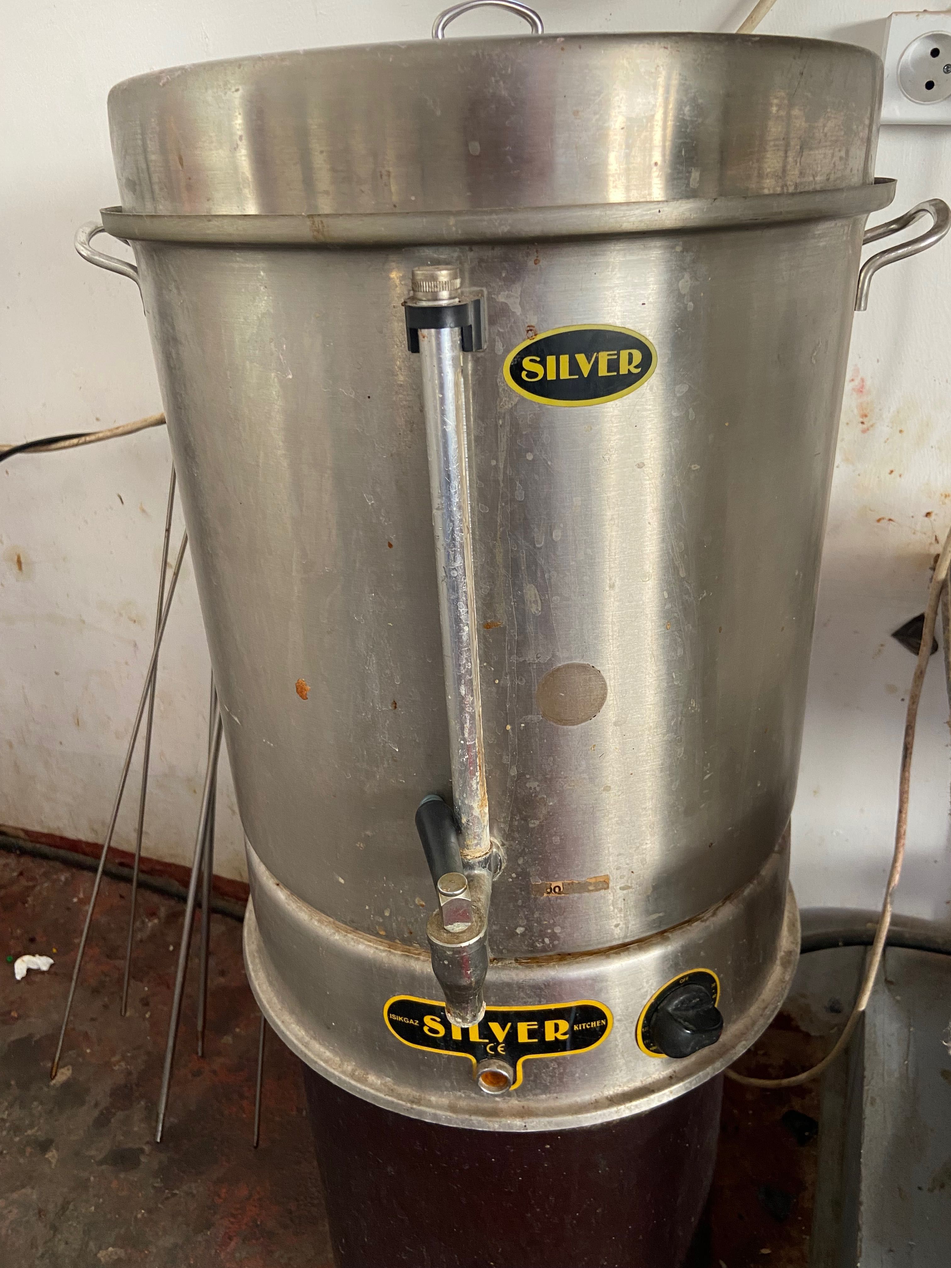 stol stul gril aparat tostir samovar vetrina