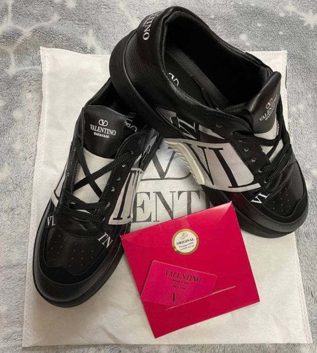 Adidași  bărbați Valentino