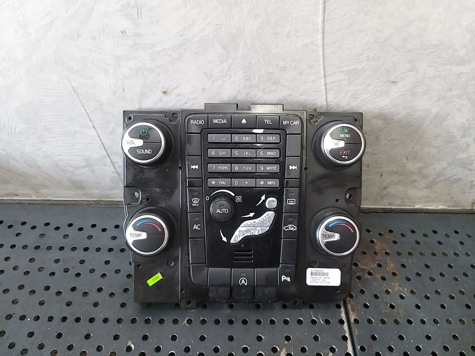 Panou comanda clima ac volvo xc60 31398066