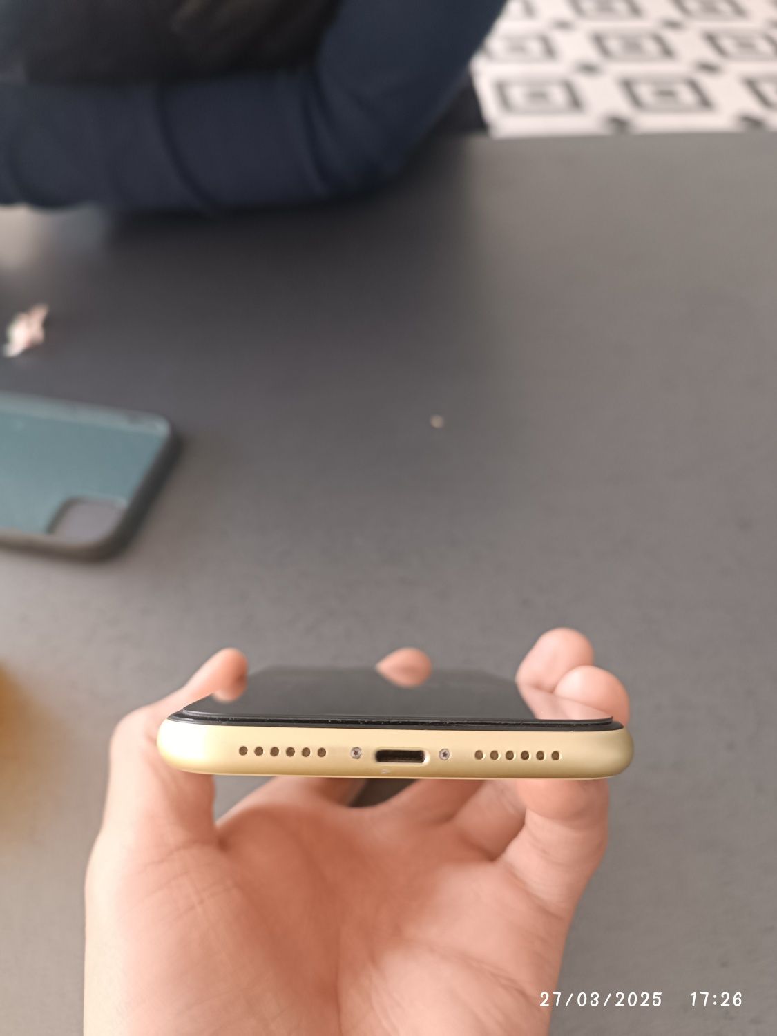 Iphone 11 64 talik