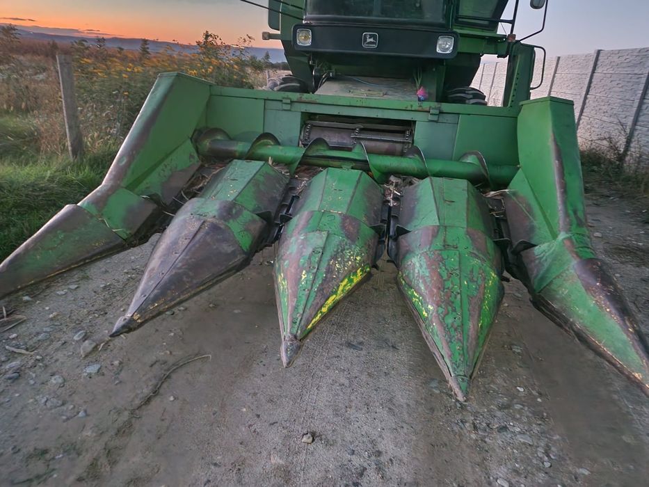 Vând header porumb 4 rânduri