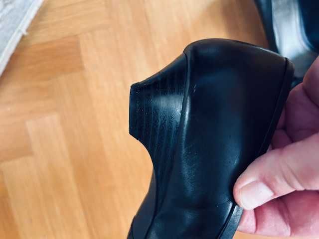 Clarks оригинални кожени дамски обувки