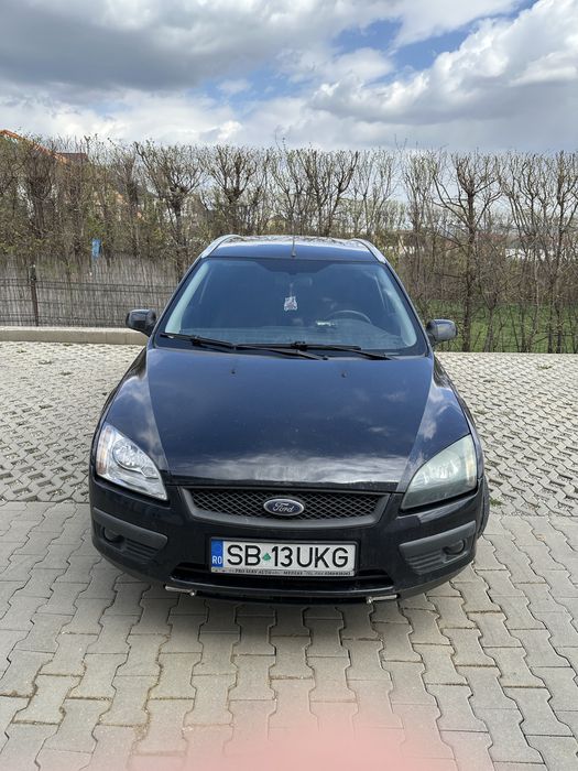 Vand ford focus pentru piese