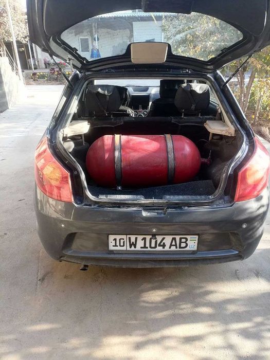 Форза сотилади срочни! 2013 йил, 143 000 км.