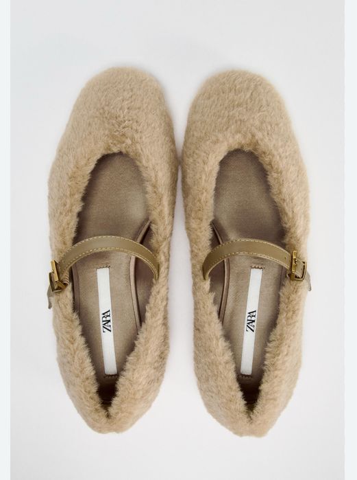 Продам балетки Zara новые