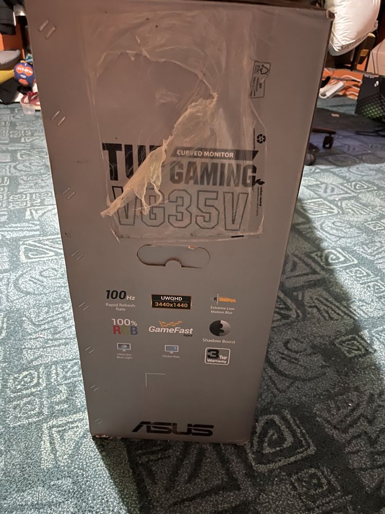 Asus TUF Gaming VG35VQ