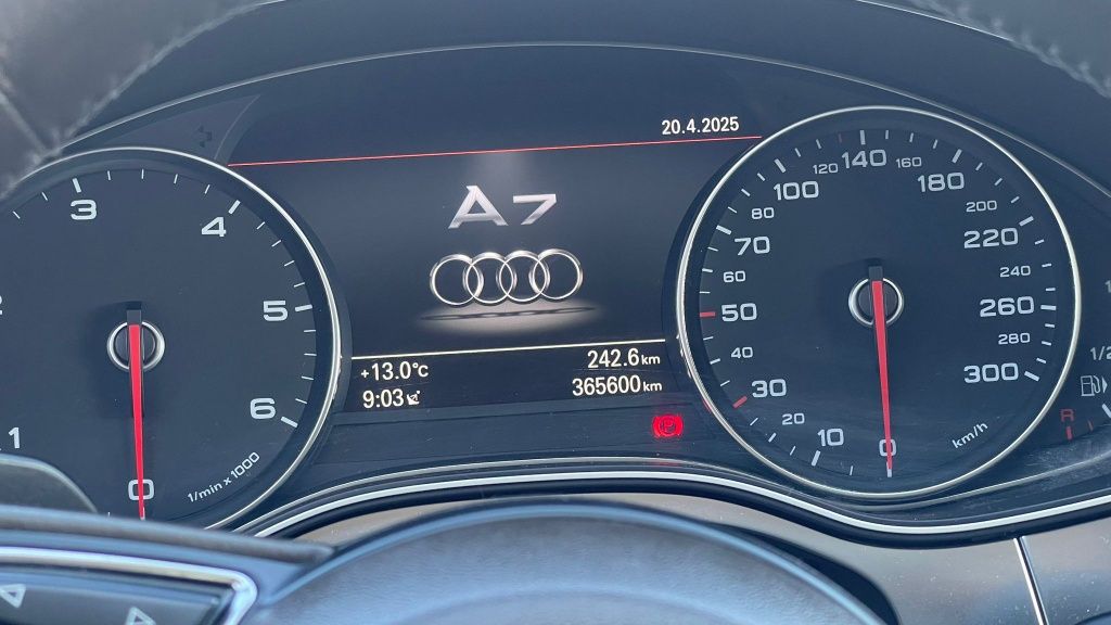 Audi A7 Quattro Limousine 3.0 TDI 245 CP - 2011
EURO 5

* Tractiune In