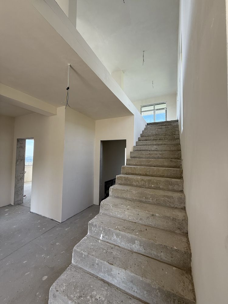 Vand casa individuala zona Wonderland Faget 300 MP utili teren 700 MP