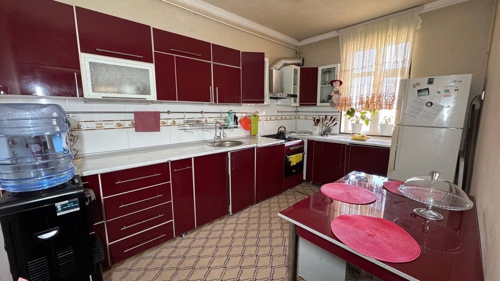 Срочна квартира сотилади собственник