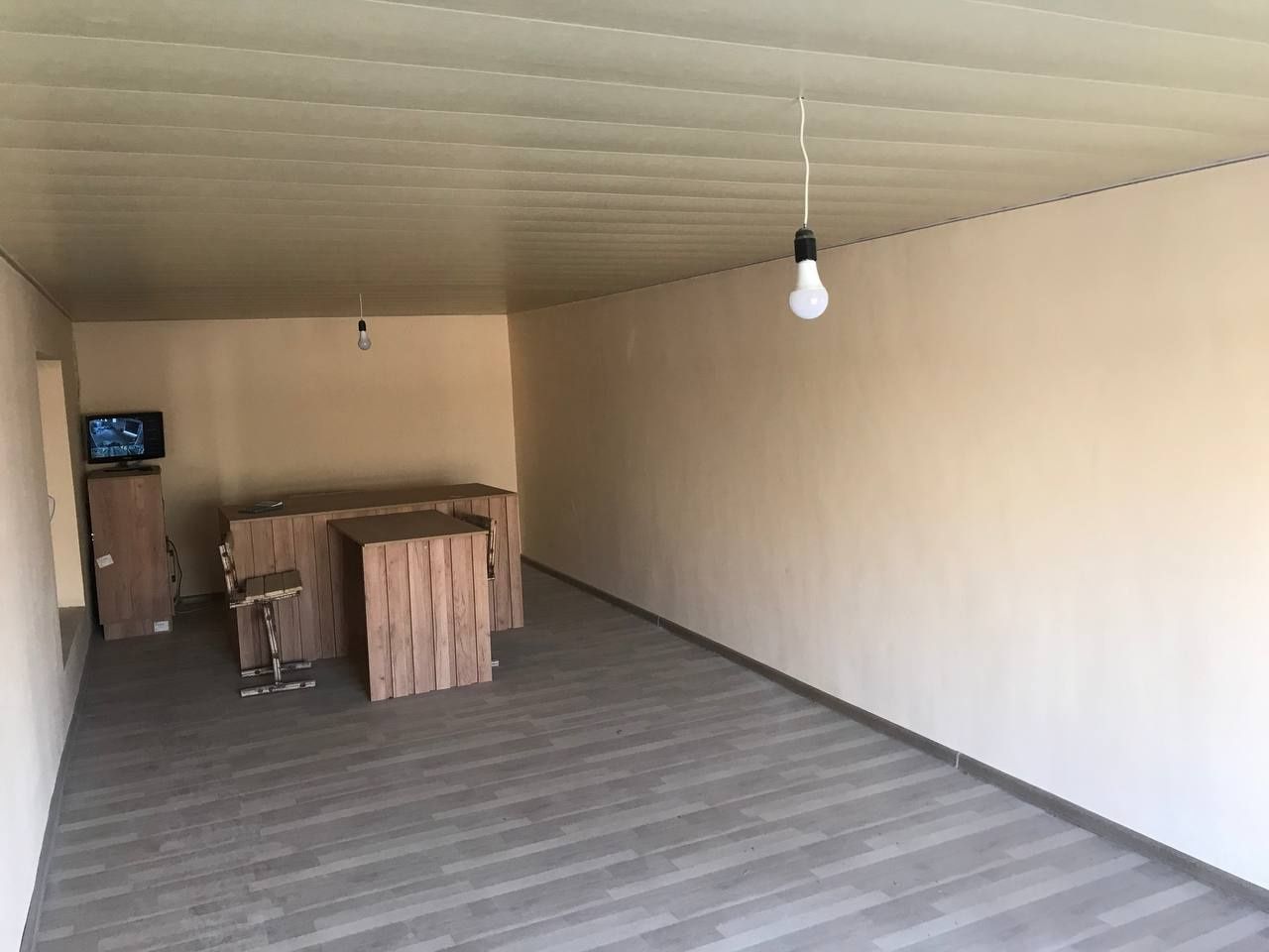 Sklad arendaga beriladi.