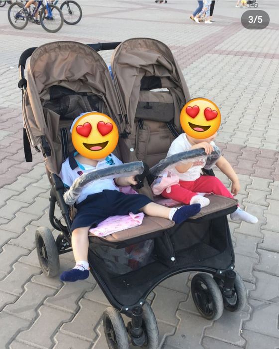 Коляска детская для двойни
