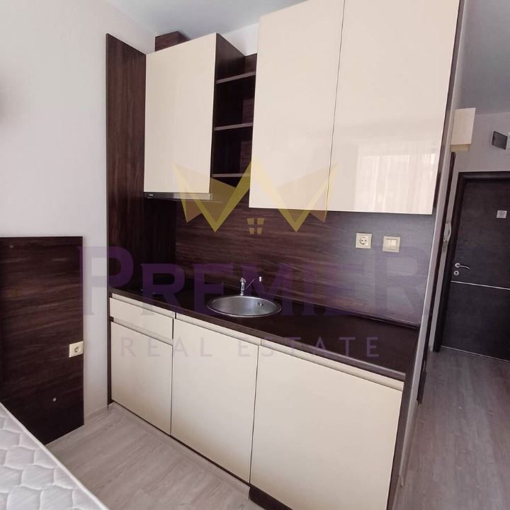 1-стаен в Бургас, област-к.к.Слънчев бряг площ 35 цена 53000