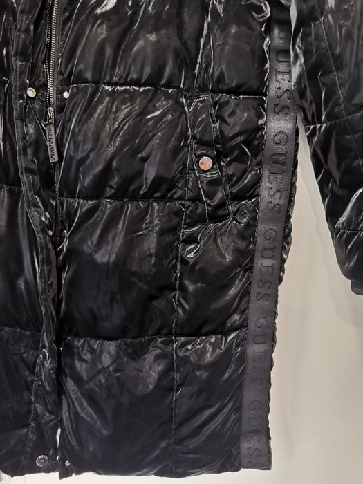 Дамско яке guess