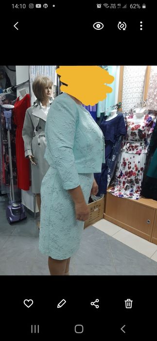 Продам новое красивое платье-двойка .