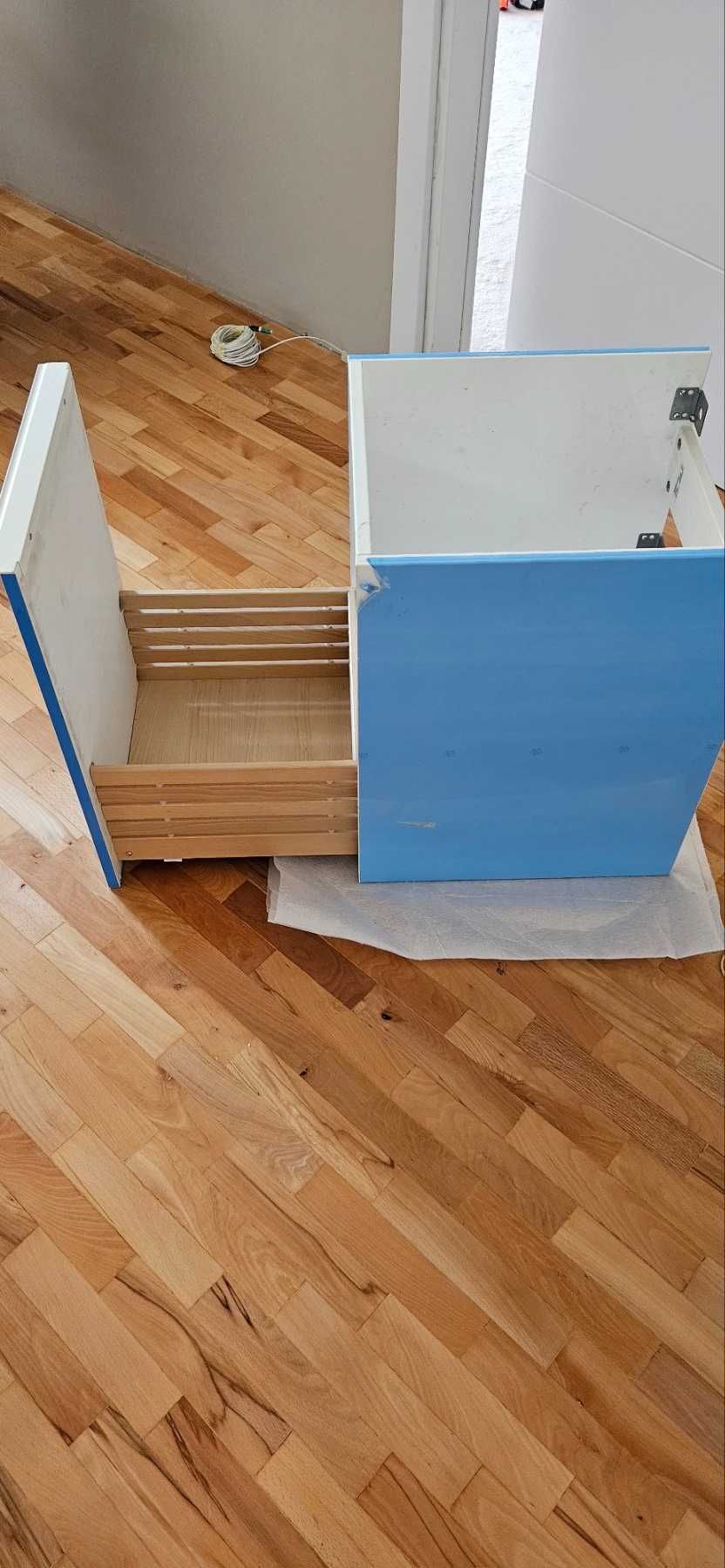Шкаф за баня - кош за пране Икеа -нов