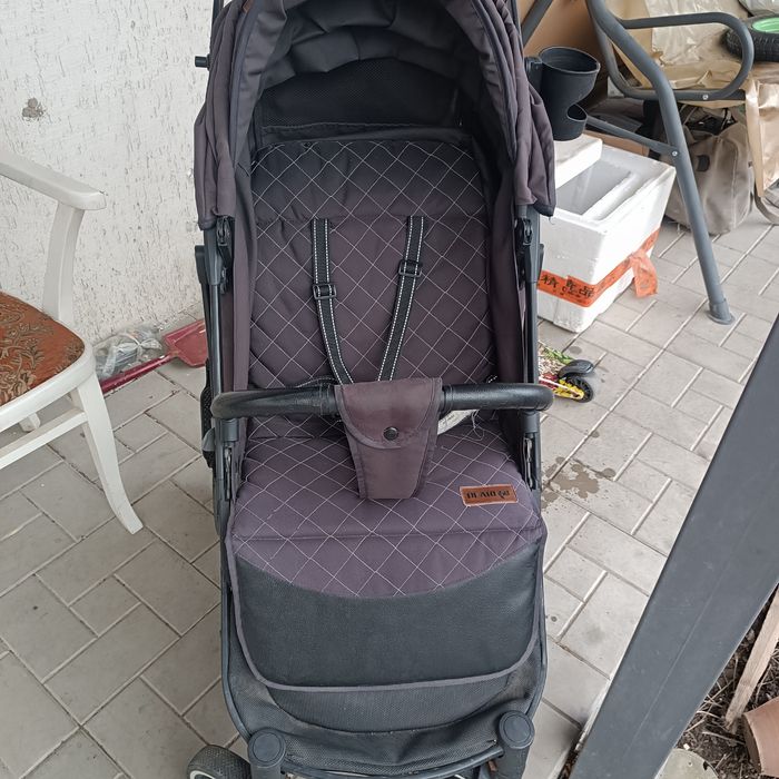 Продам коляску Dearest