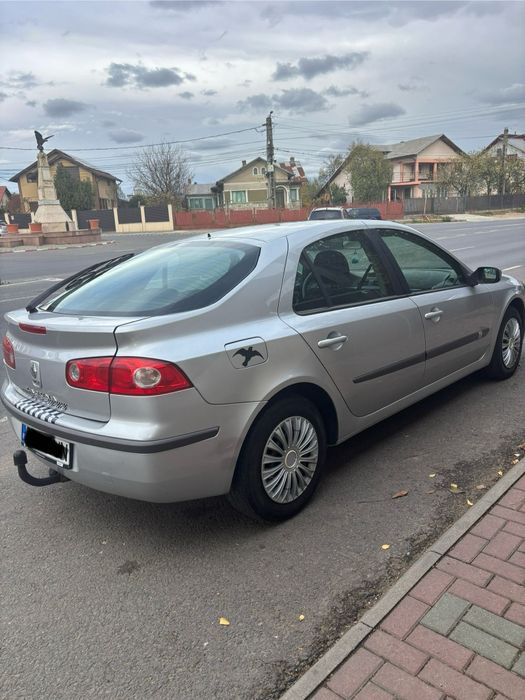 Vând Renault Laguna