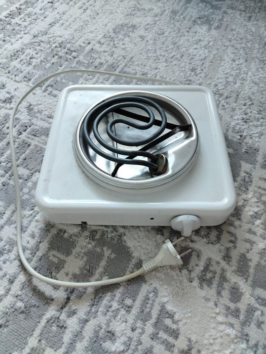 Продам электро печку для приготовления пищи