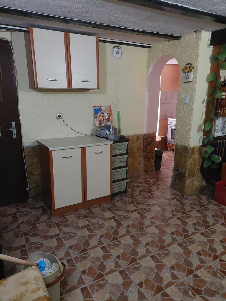 Продава се Къща в Враца, Кемера - Художник - 80 кв.м за 938 €/кв.м - Снимка #8