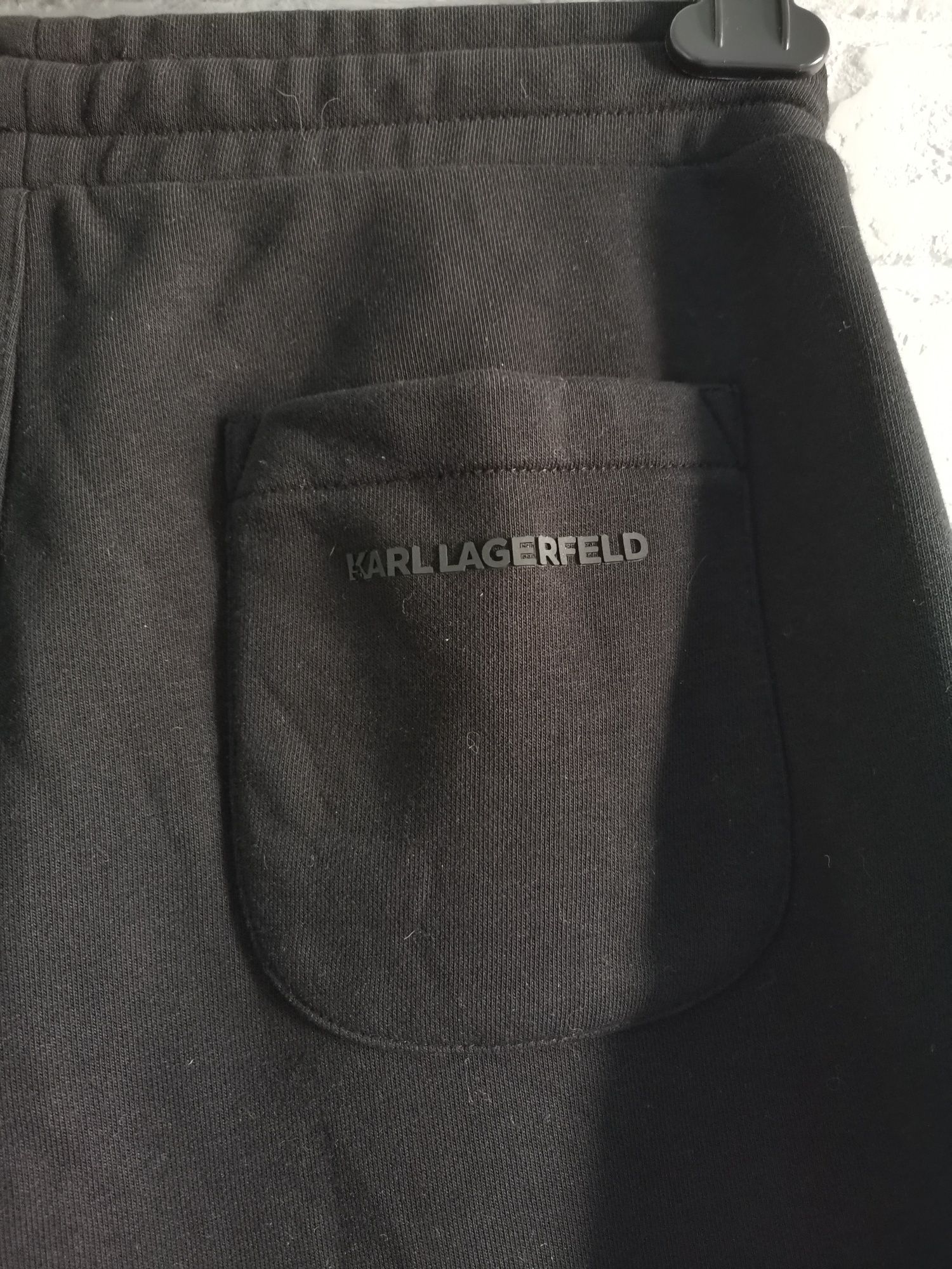 Мъжки панталои Karl LAGERFELD /S, CARHARTT /S.