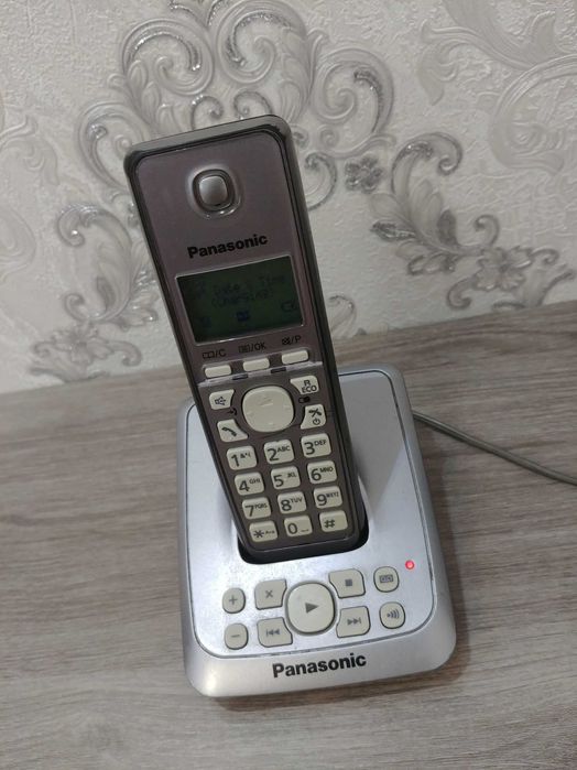 Радиотелефон Panasonic  с   АОН