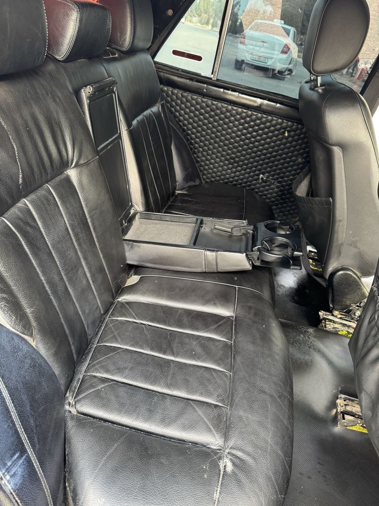Srochni sotiladi vaz 2106