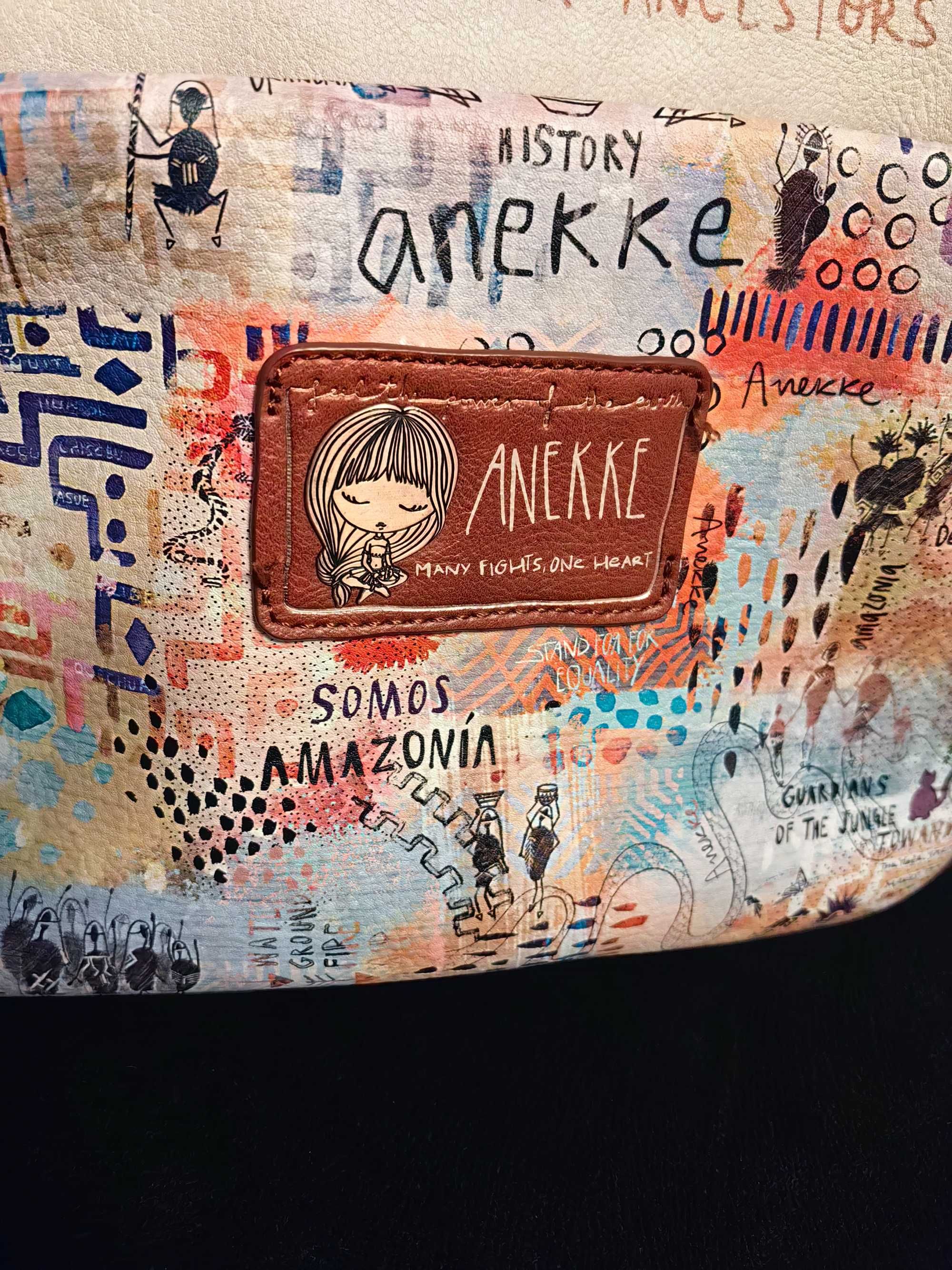 Дамска чанта Anekke