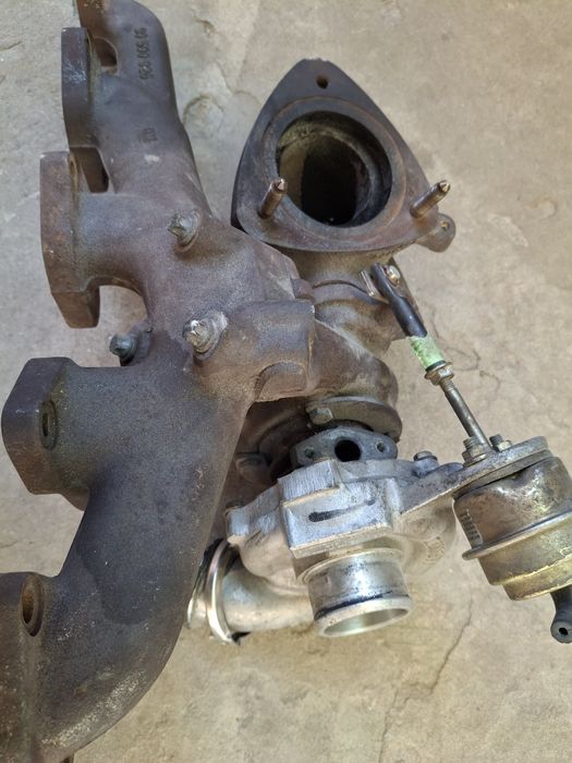 Turbina Opel zafira 1.9