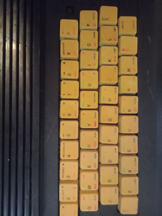 Calculator portabil al anilor 90 HC 181