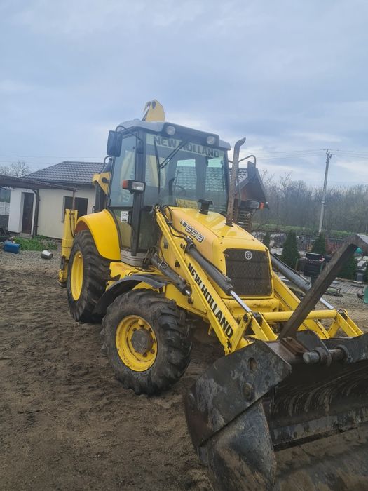 Buldoexcavator new holland