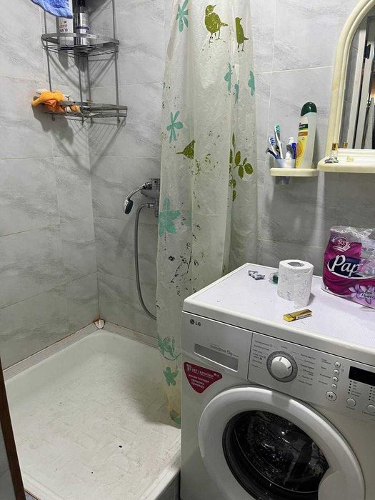 Продаётся комната в бывшем общежитии Авиасозлар 2