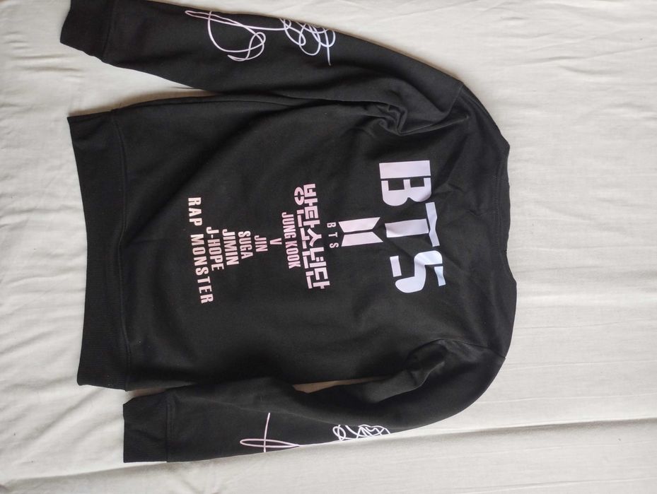 BTS суичър "LOVE YOURSELF" collection