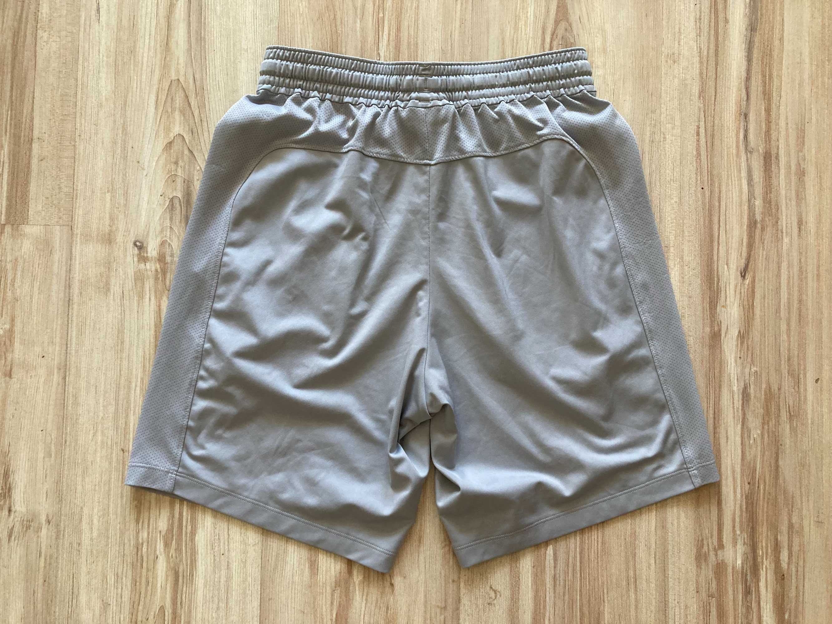 Under Armour MK1 Heatgeaer Fitted къси панталони къс панталон шорти SM
