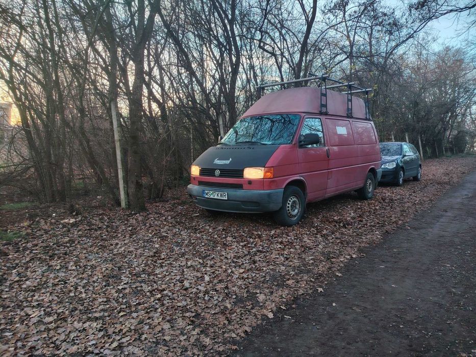 T4 2002 2.5l benzina marfa înaltă și lunga 260.000km