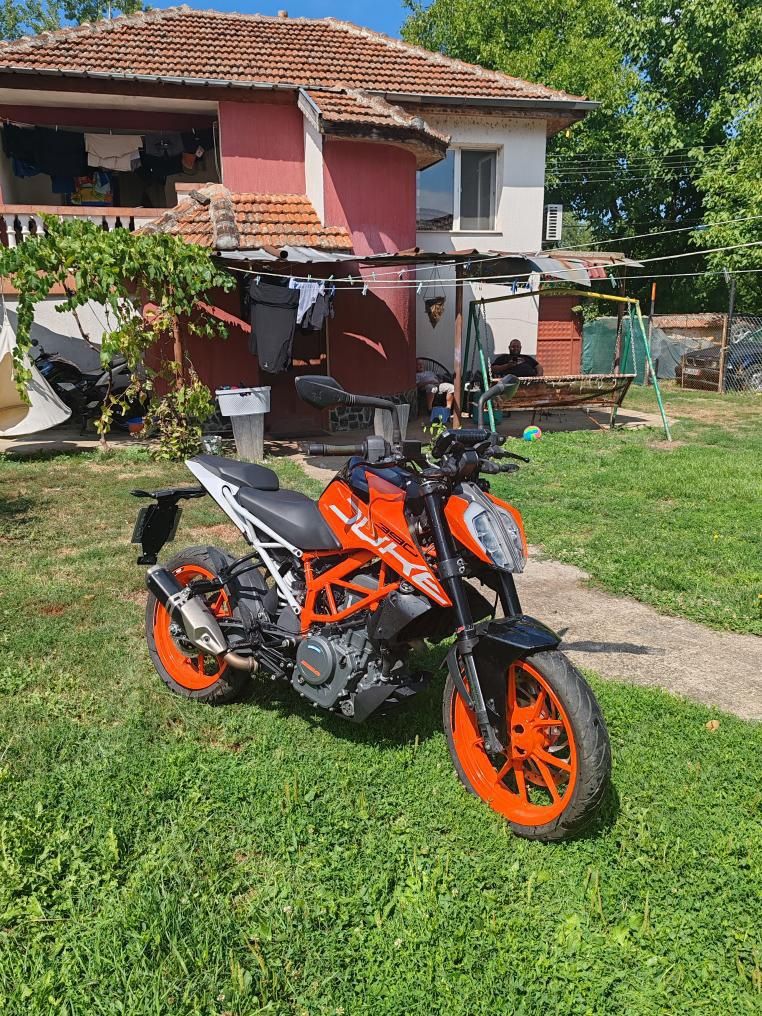 Продавам  Ktm duke 390