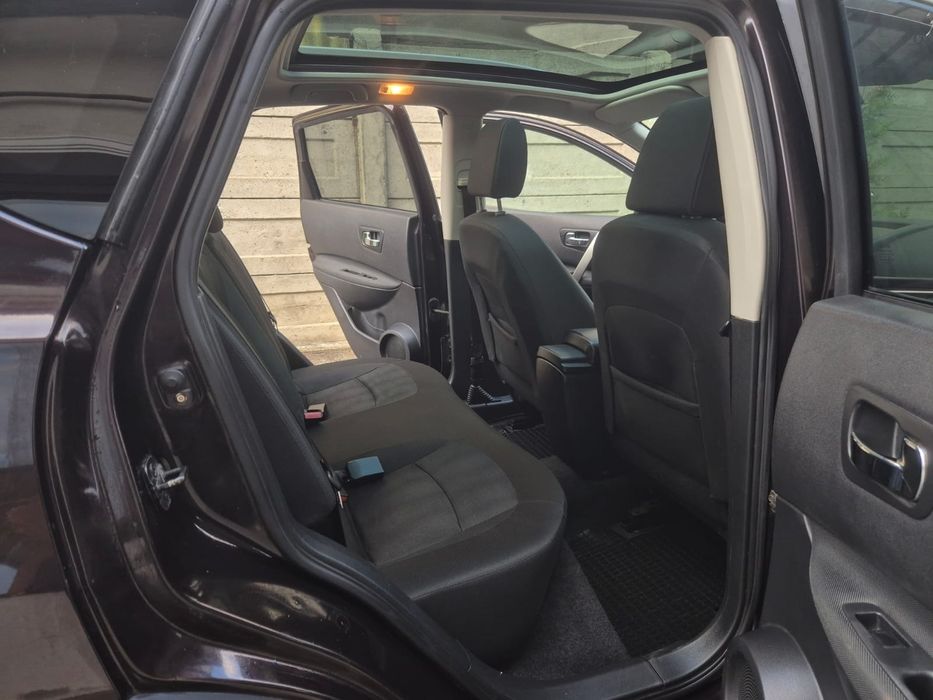 Nissan Qashqai/1.5 diesel//Euro5//Navi,panoramic