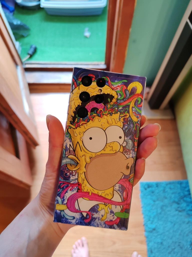 Продавам Samsung S22 Ultra