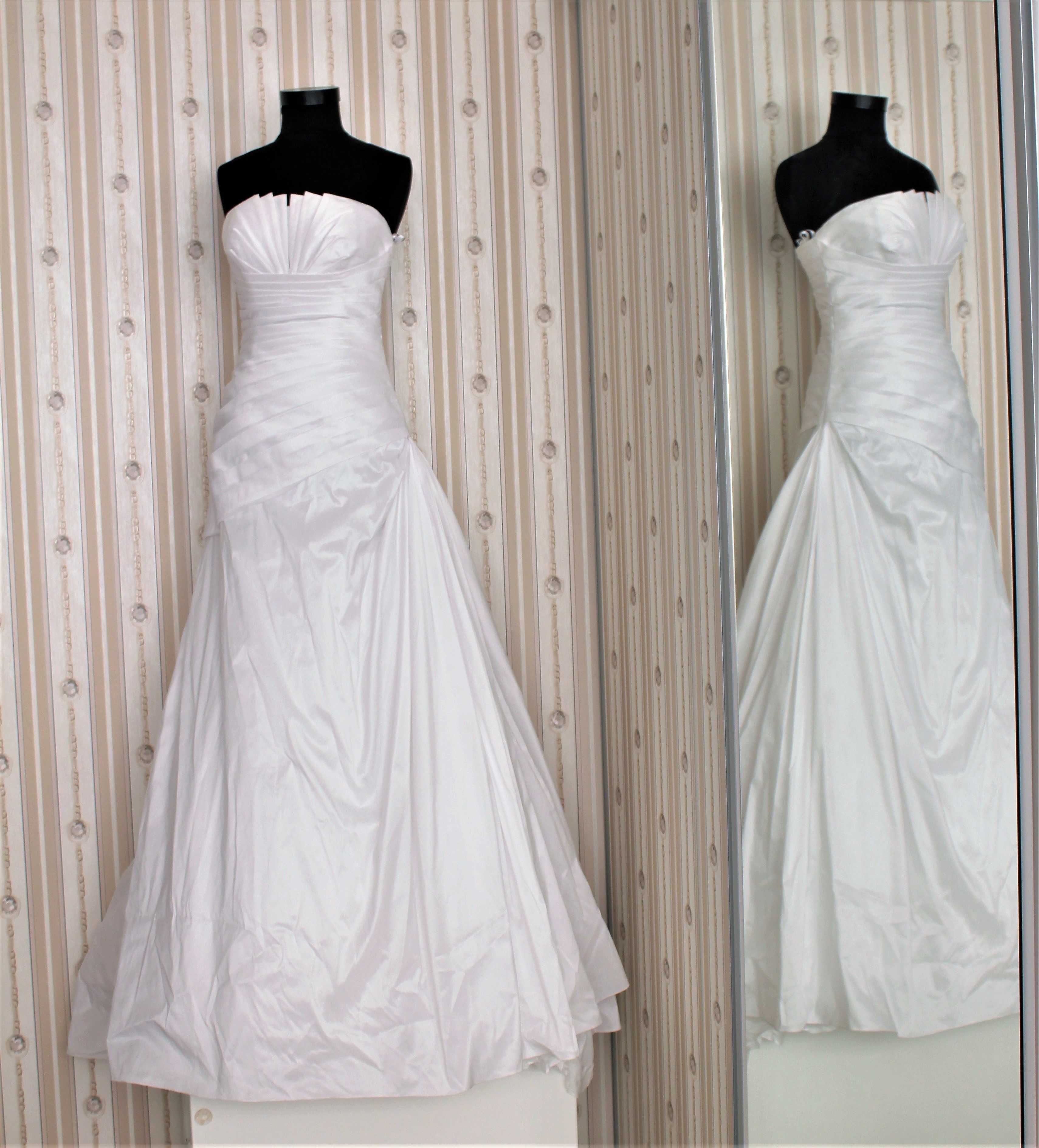 Булчинска рокля Pronovias W1 модел 6215 нова снежно бяло №38/S